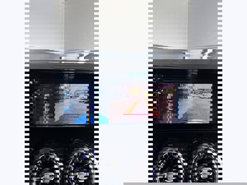 Image Mercedes-Benz GLA 180 d AMG Line  